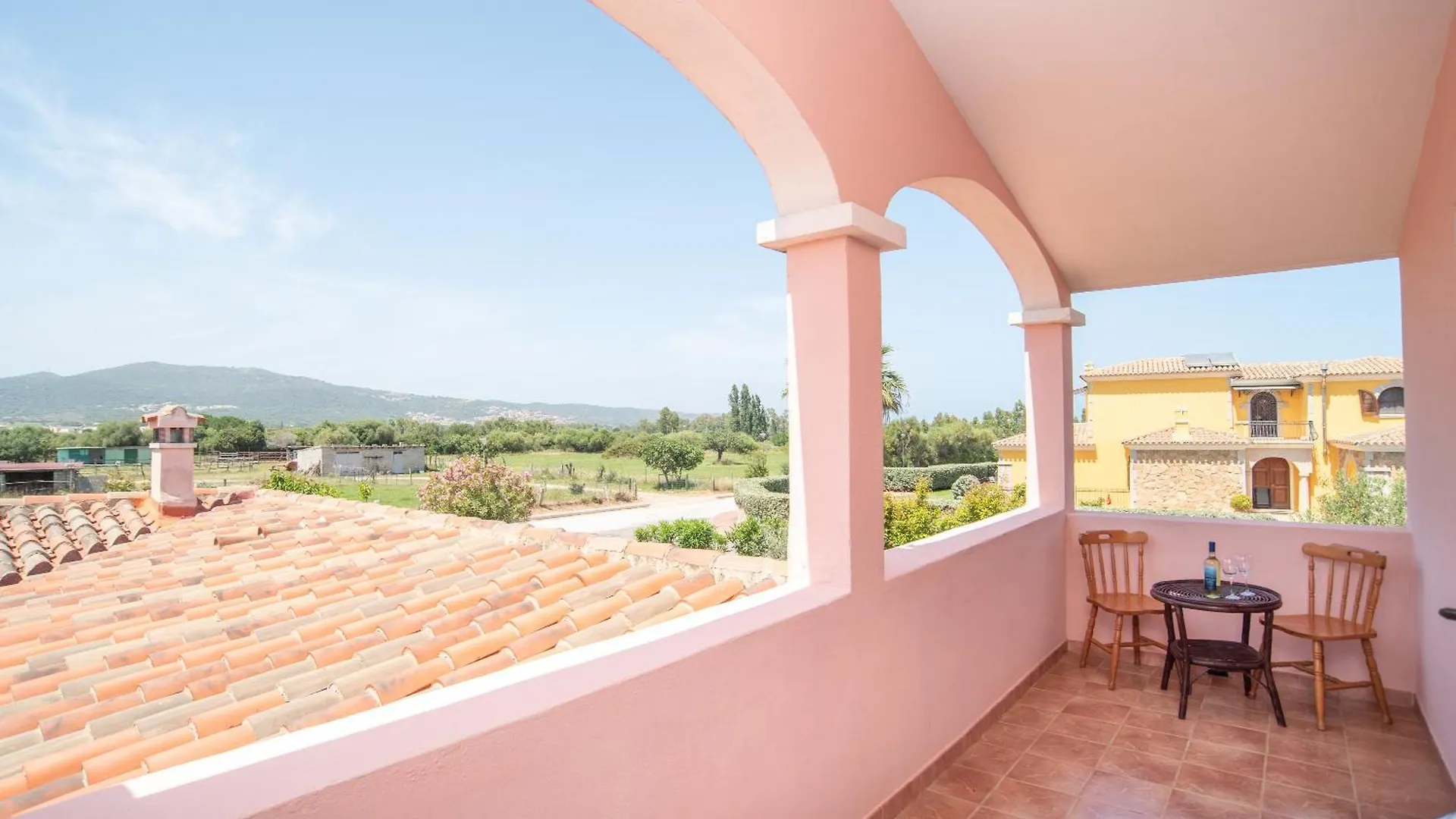 Sardegnaest Vista Mare Piscina Spa Budoni