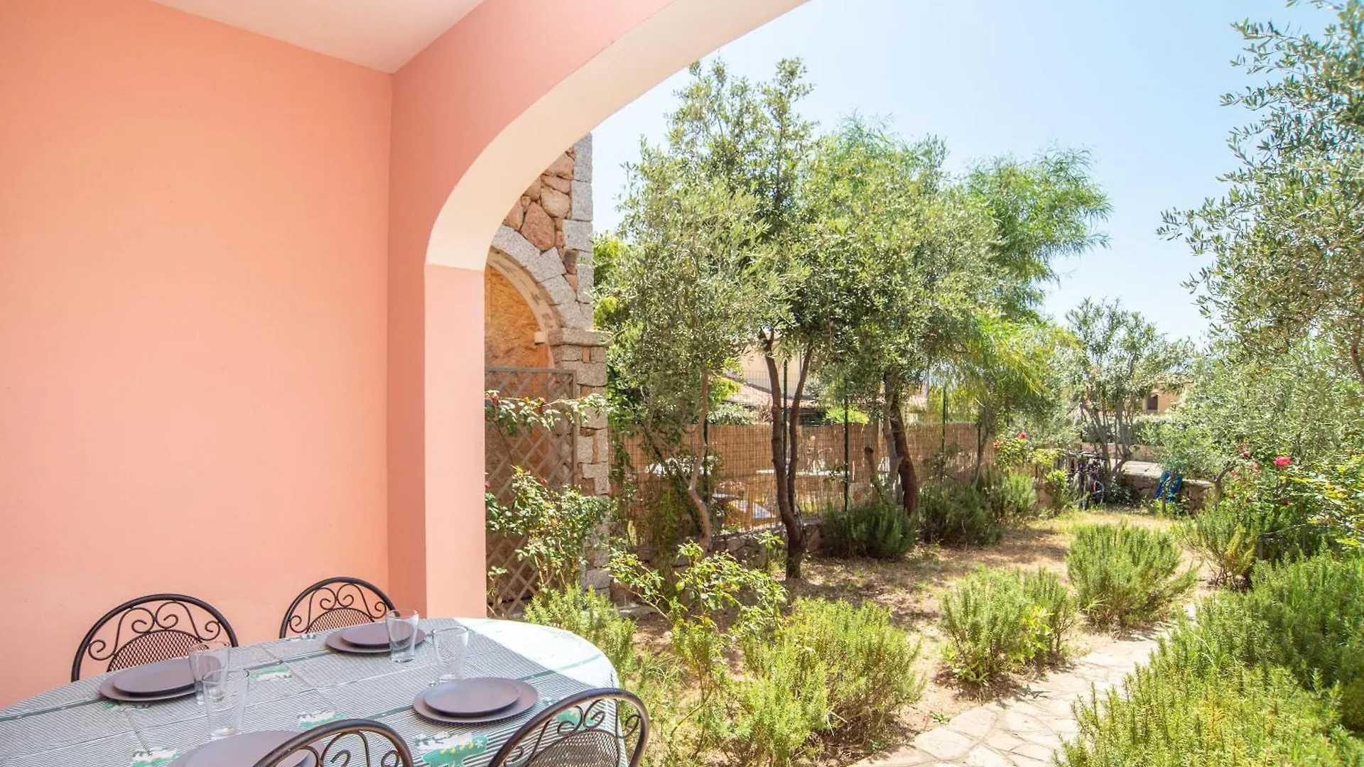 Sardegnaest Vista Mare Piscina Spa Budoni