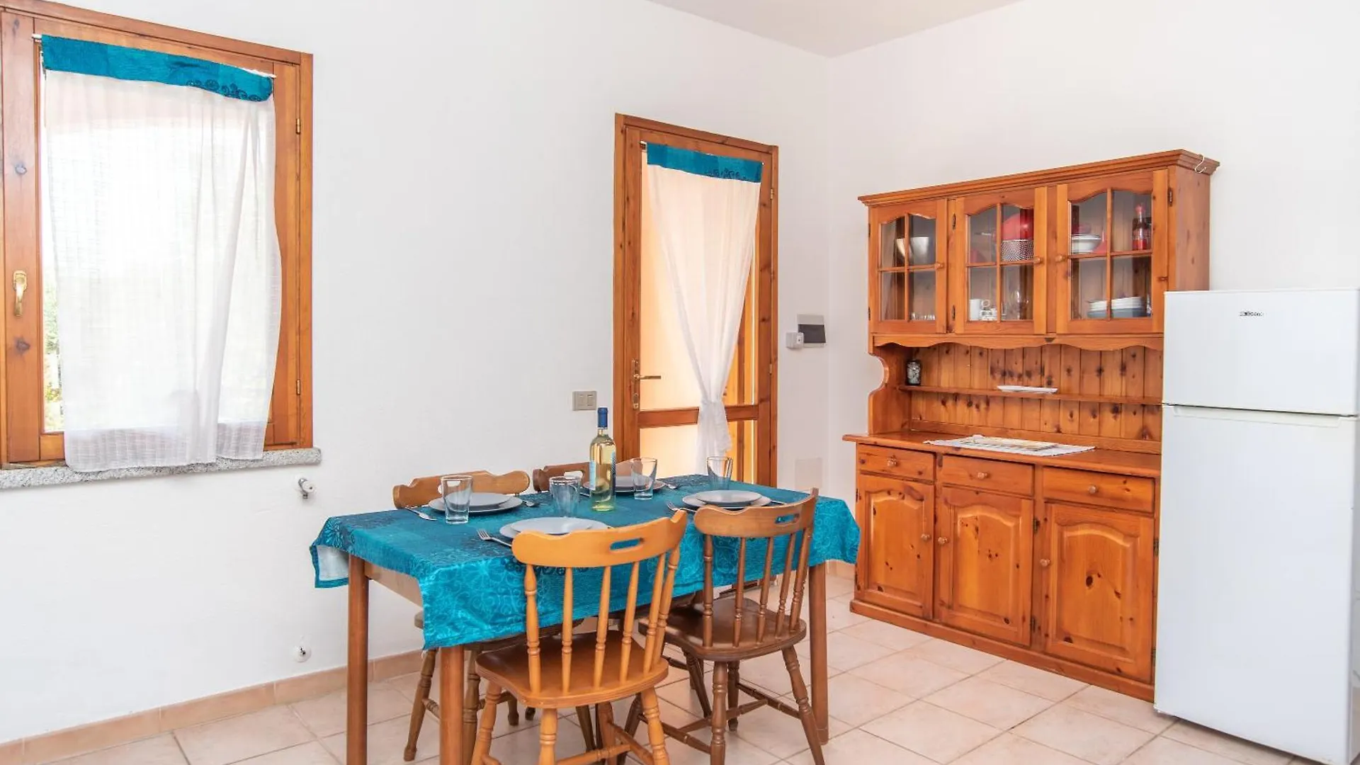 Sardegnaest Vista Mare Piscina Spa Budoni 0*,