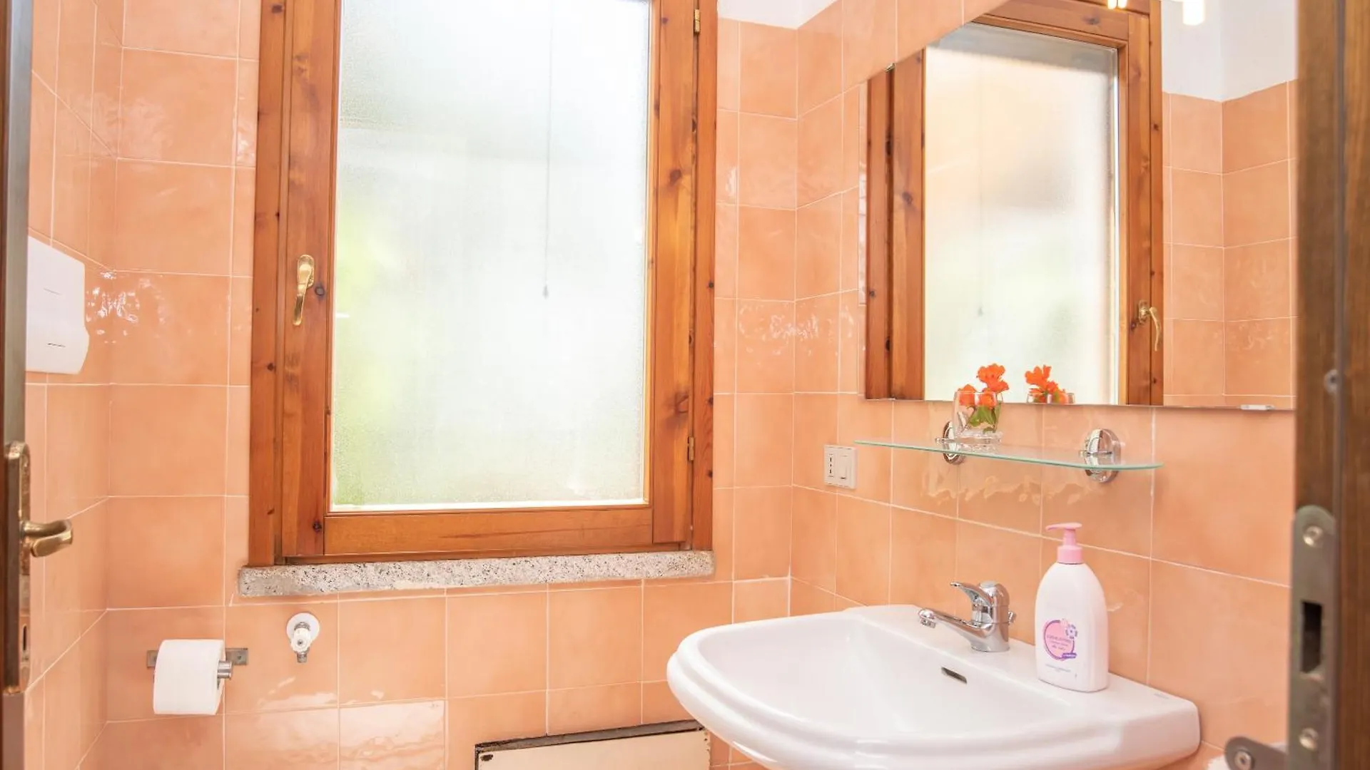 Sardegnaest Vista Mare Piscina Spa Budoni Holiday home