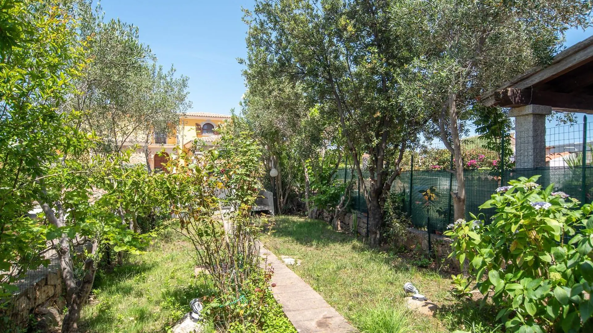Sardegnaest Vista Mare Piscina Spa Budoni Holiday home